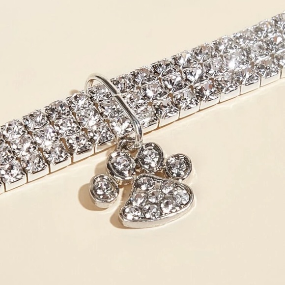 🐾 New Rhinestone Paw Pet Collar - Picture 2 of 5